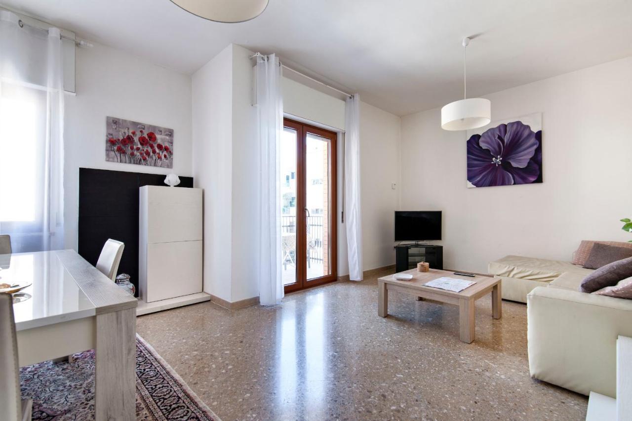 Apartment Di Palma 4 - Family House Centre - Selection *